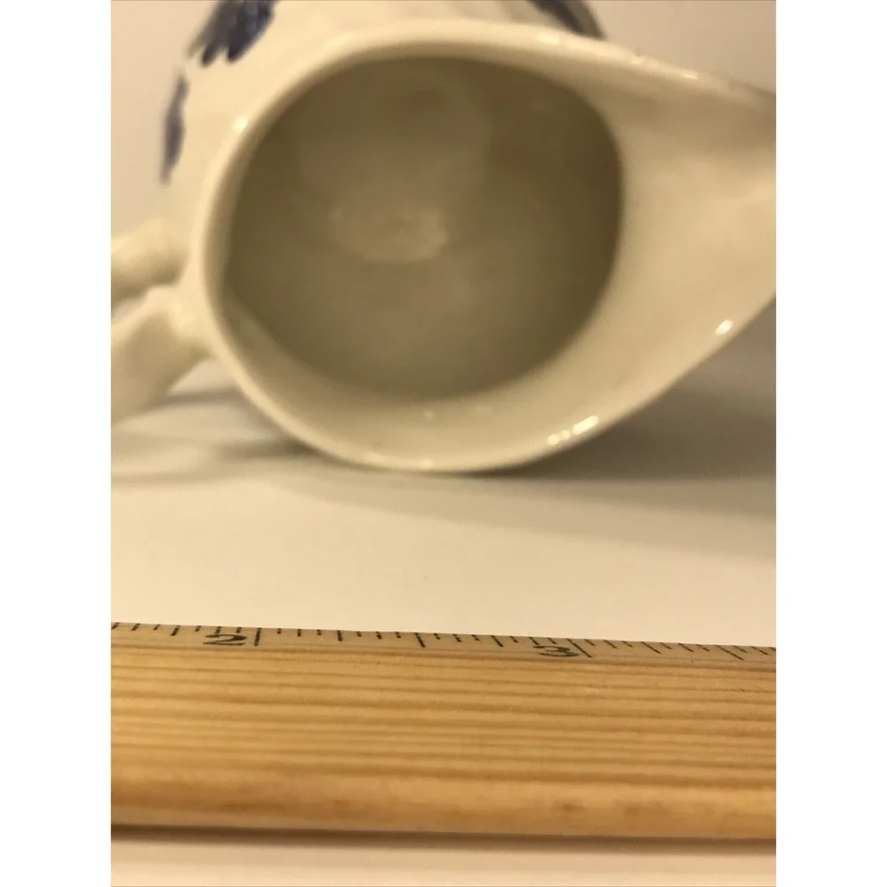 ROYAL WESSEX‎ creamer